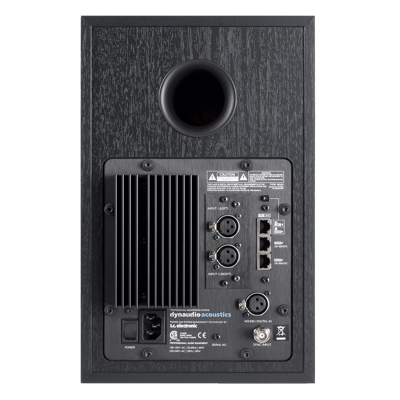 Dynaudio_AIR6_rear